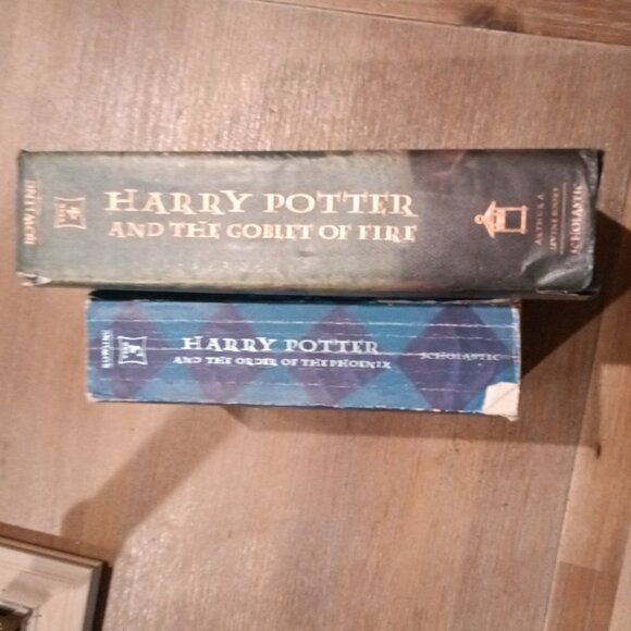 Harry Potter Books - Goblet of fire and order of the phoenix - Picture 3 of 5